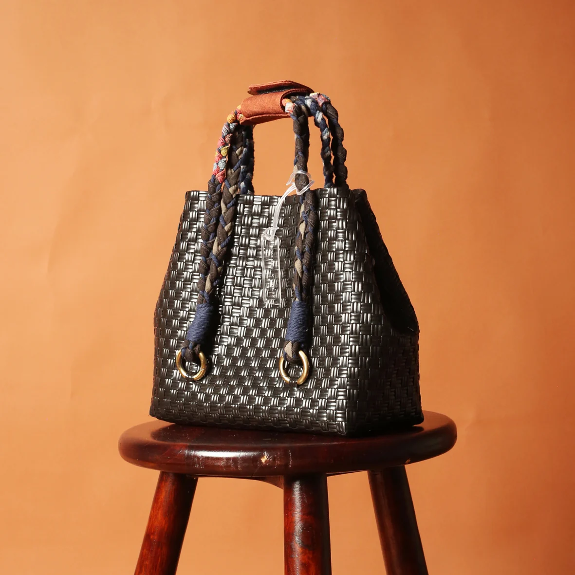 LILIT BLACK reference image 1