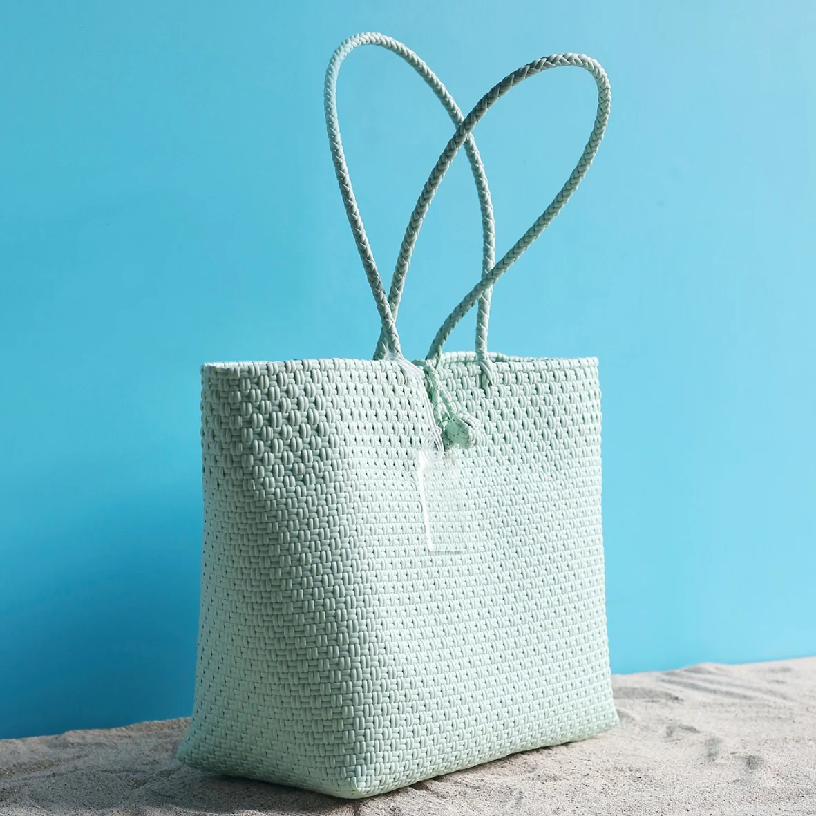 AIR MEDIUM SAGE GREEN reference image 1